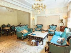 西宁城西海湖新区带三个车位花园！海湖新区万达西侧 绿地云香郡别墅精装适合接待出租房源真实图片