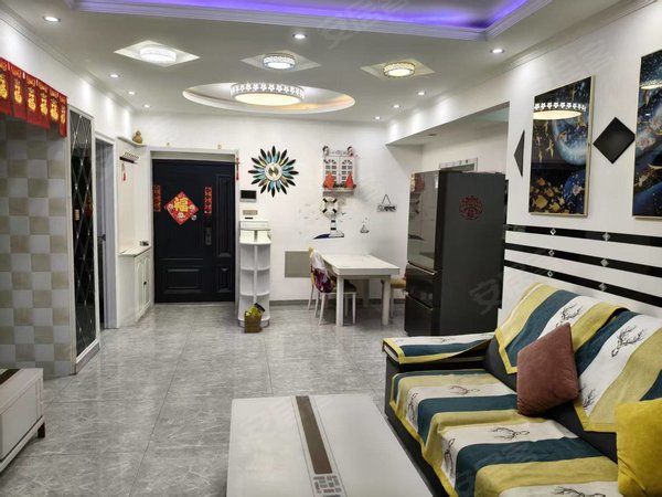 包头青山文化路万郡大都城万郡大都城 精装好楼层 出门即是文化路 拎包入住出租房源真实图片