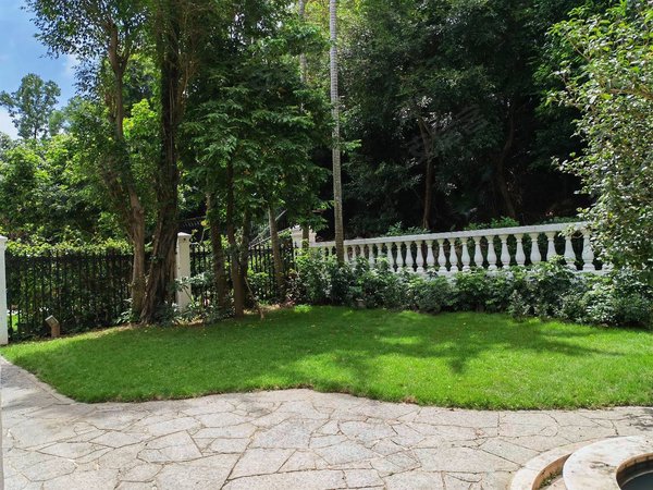 深圳罗湖银湖颐园(别墅)本人专做银湖别墅,带个固定车位,花园100平