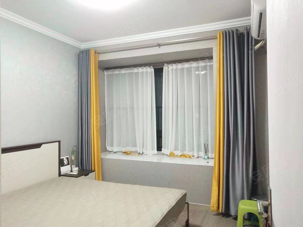 无锡锡山东亭龙湖九墅龙湖九墅 八佰伴地铁口 精装三房 有车位 近市