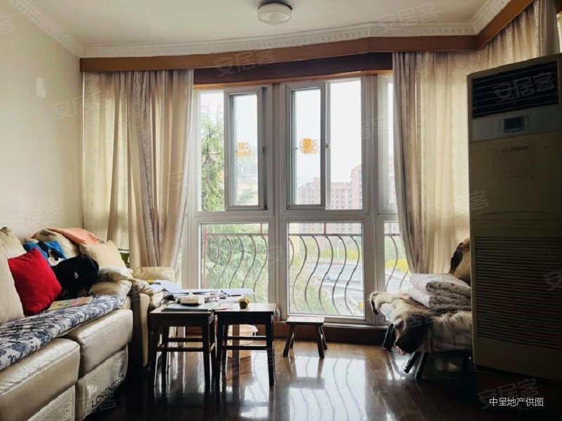 上海房产网>上海二手房>浦东二手房>三林二手房>上南山水苑(东区)>800