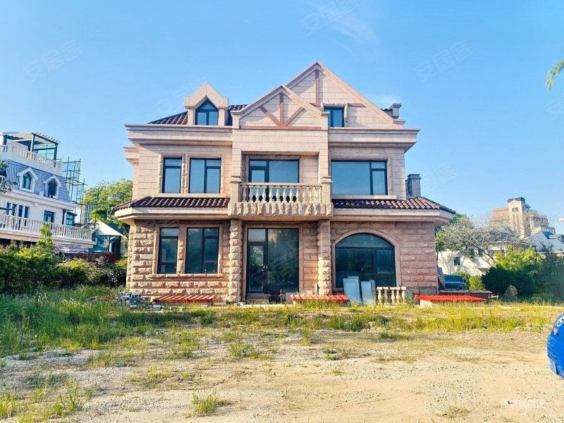 毛坯未动,崂山弄海园(别墅)二手房,5000万,6室3厅,4卫,500平米-青岛