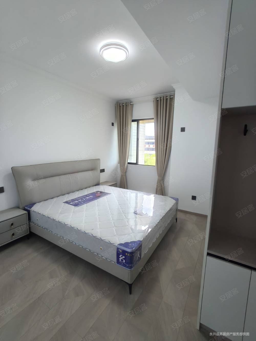 和安大厦3室2厅2卫108㎡南北56.8万