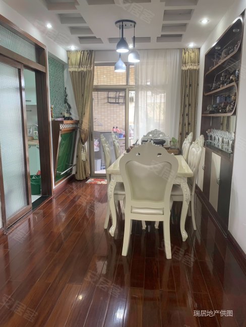 豪华装修!西湖丽苑电梯一中 双阳台南北通 还带车位   来电