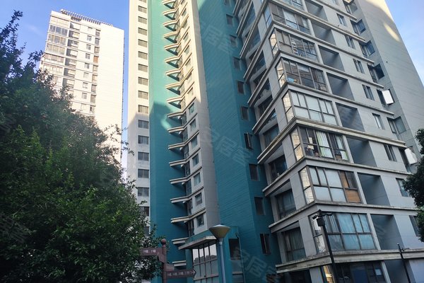 湖左岸优点,不足,湖左岸怎么样,湖左岸周边房产中介经纪人评价-苏州