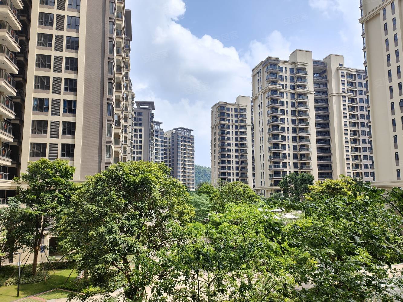 澜溪泮岛148方四房两厅三卫居住舒服采光通风好