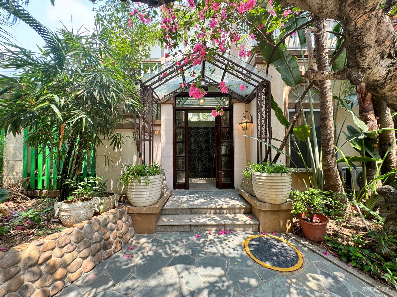 城市山谷一二期别墅