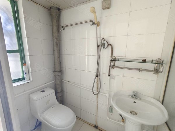 天泉西里精装一室近医院近学校出行方便家电齐全可拎包