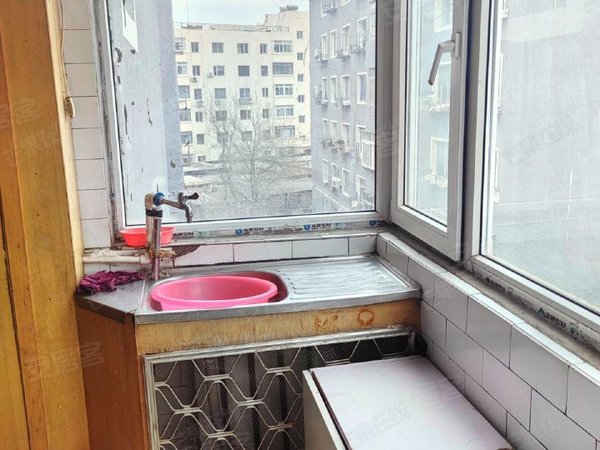 沈阳皇姑三台子牡丹江小区三台子地铁口牡丹江小区 两室 简单装修出租