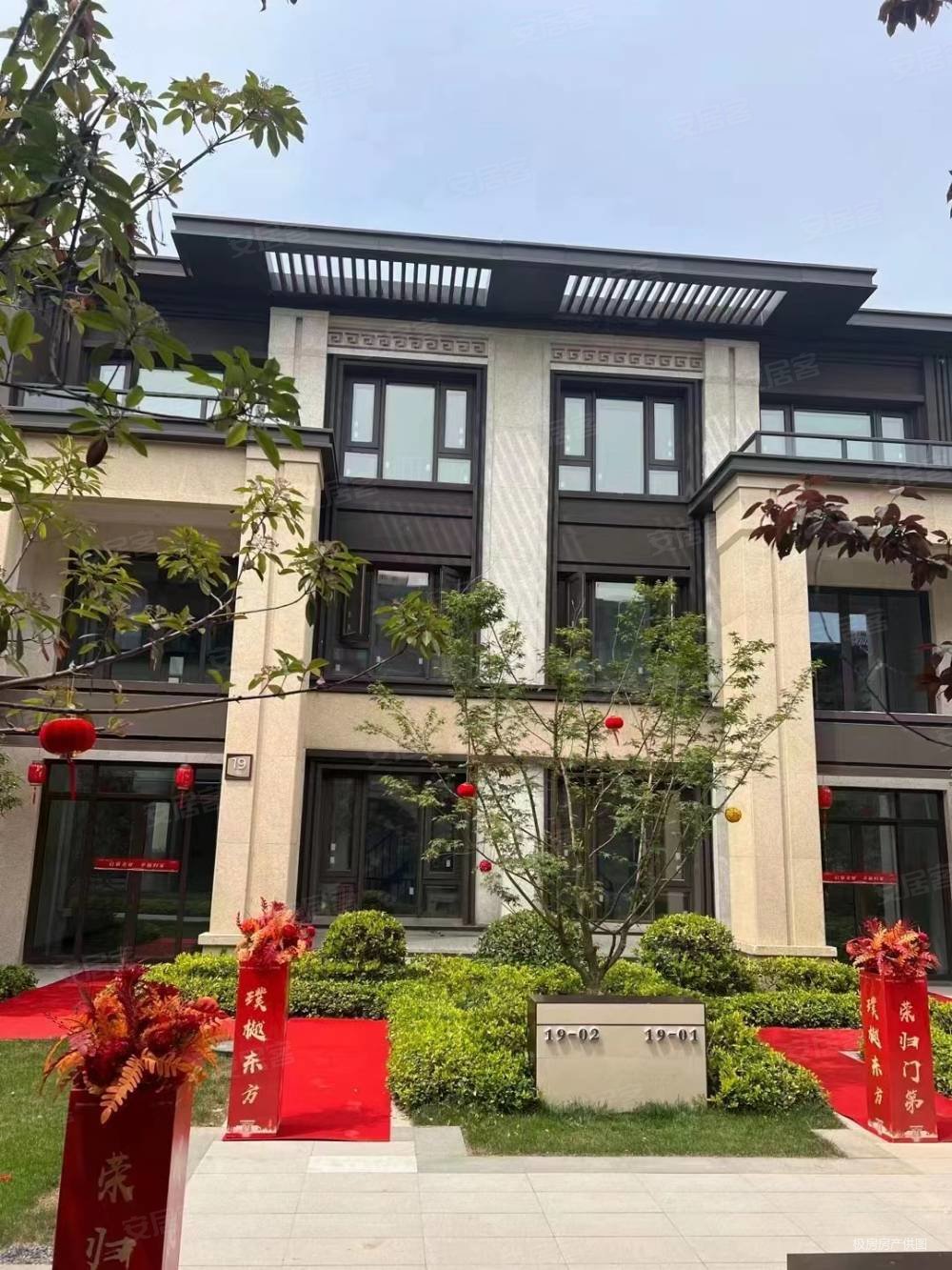 总价437,弘阳璞樾门第(别墅)二手房,430万,5室2厅,2卫,208平米-徐州