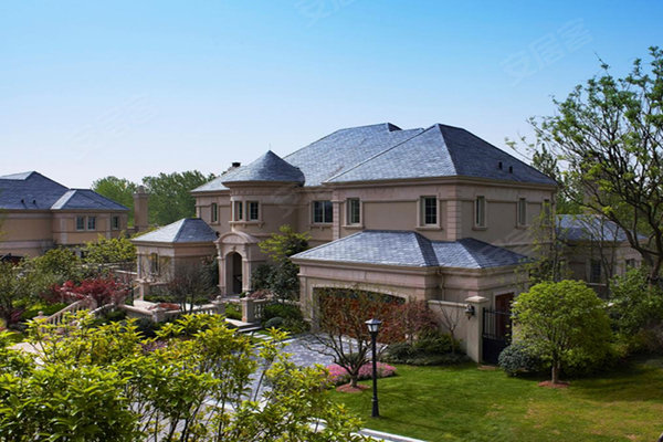 绿城翡翠湖玫瑰园