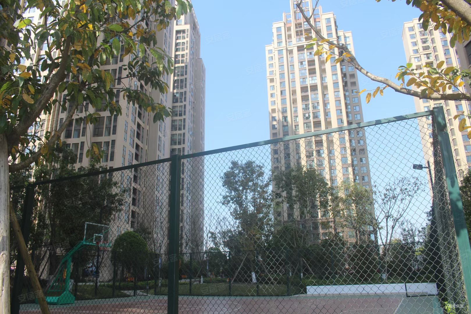 精装套三,合能枫丹铂麓一期二手房,165万,3室2厅,1卫,76平米-成都安居