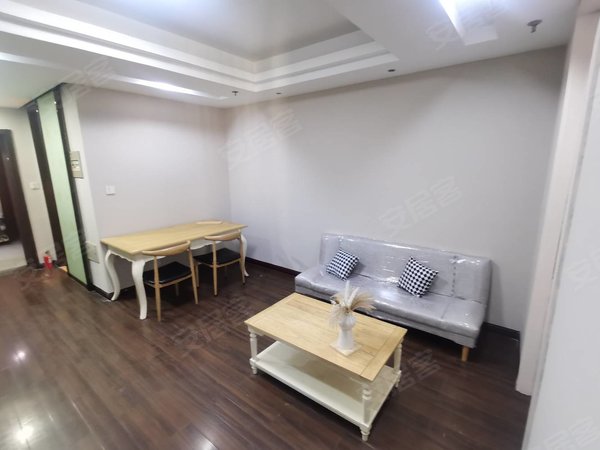 嵊州卧龙金湖湾(商住楼)精装修出租户型好出租房源真实图片