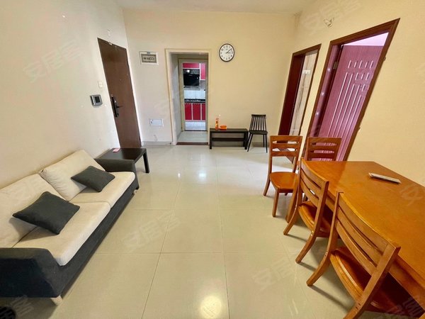 深圳南山西丽香榭峰景苑50米地铁口 精装两房加一房 采光好 拎包入住