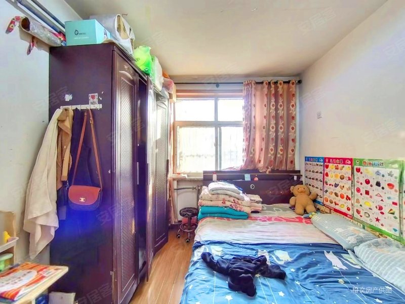 南北通透 商圈成熟 医疗配套成熟 出行方便 中间好楼层 满五,联强小区