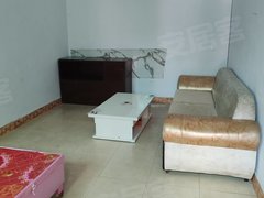 许昌魏都魏都城区新兴路与解放路南边 楼上楼下独院 室内干净带简单家具家电出租房源真实图片