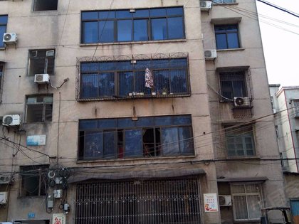 梅林桥镇政府住宅楼