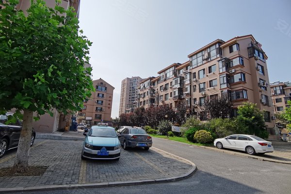 泉水d2区怎么样,好不好_中介房产经纪人:张伟对泉水d2区的评价-大连