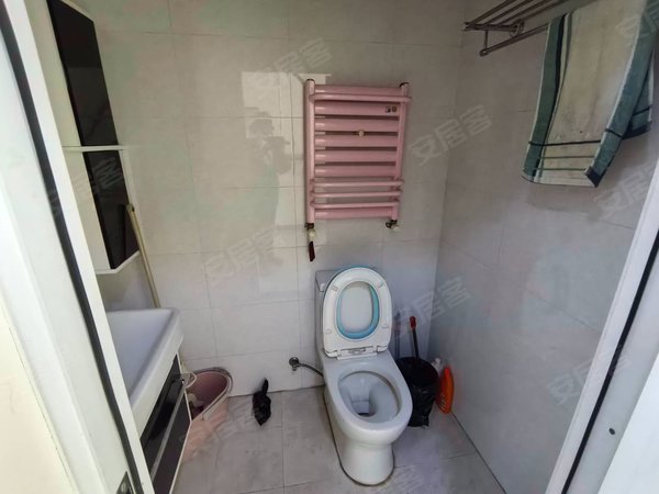 徐州鼓楼鼓楼广场风尚米兰(商住楼)风尚米兰复式两层精致干净两室两厅两卫电梯暖气方便停车拎包入住出租房源真实图片