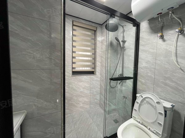 新房出锅 现代精装 全屋护墙板 品牌家电 泰禾广场附,晋安租房-福州58