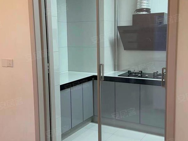 徐州新沂建邺路高铁花园高铁花园精装三室家具家电齐全拎包入住出租房源真实图片