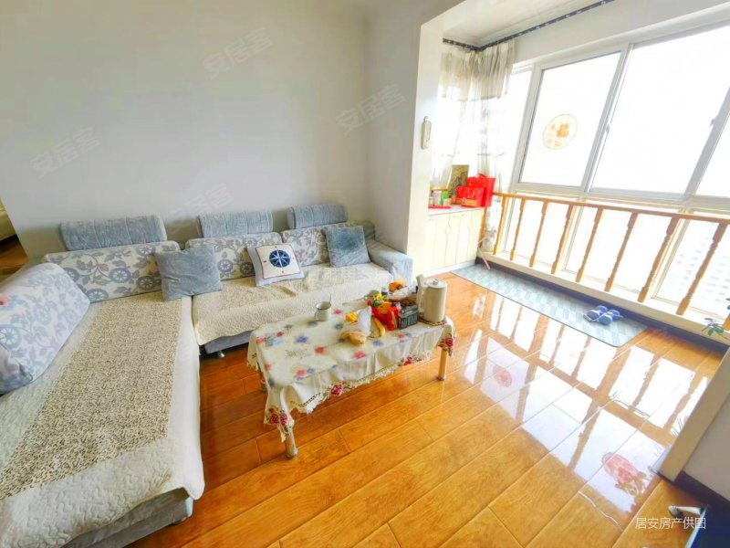 精装修电梯房 福利三小82中 有房本可按揭 采光好客厅落地窗,福临小区