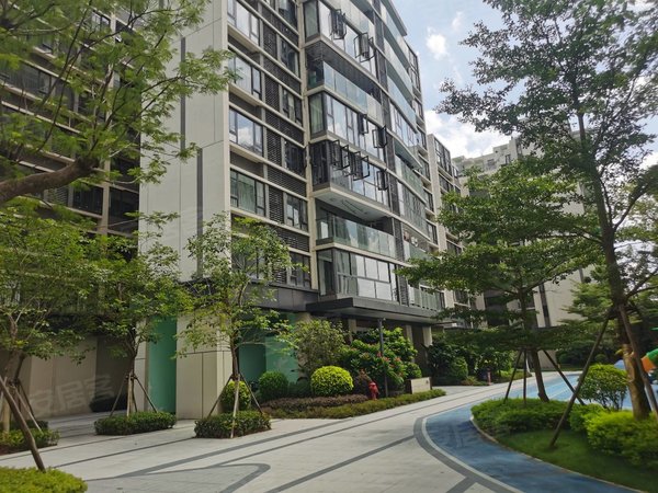 广州花都雅瑶奥园誉湖湾花都湖奥园誉湖湾拎包入住家私家电可配齐出租