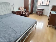上海静安新客站高性价比3楼朝南大一室户丨精装修可随时入住丨可随时入住出租房源真实图片