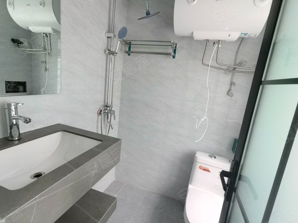 房东直租月付近正义坊顺城小西门南屏街青年路省中医院红会医院