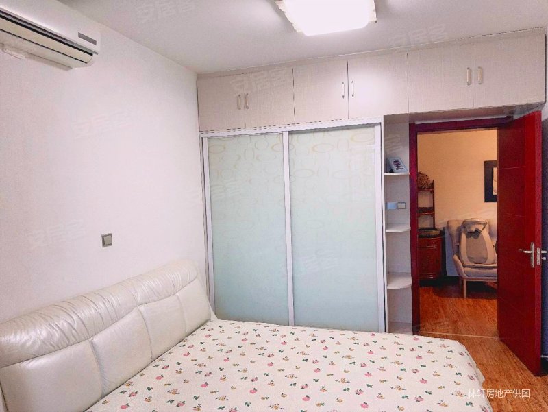 复式 七彩生活 3室1厅 南北通透 户型方正.