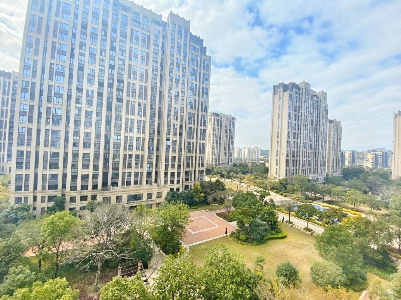 万科物业租售推荐奥体阳光花园3房高层朝南价格可商量