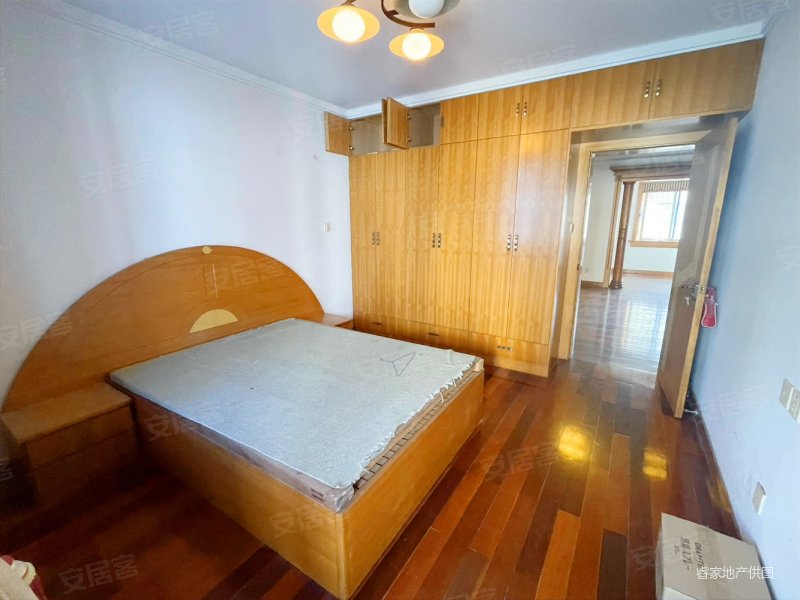 急售大润旁 北京园老精装 好楼层 可以舒苞 停车方便