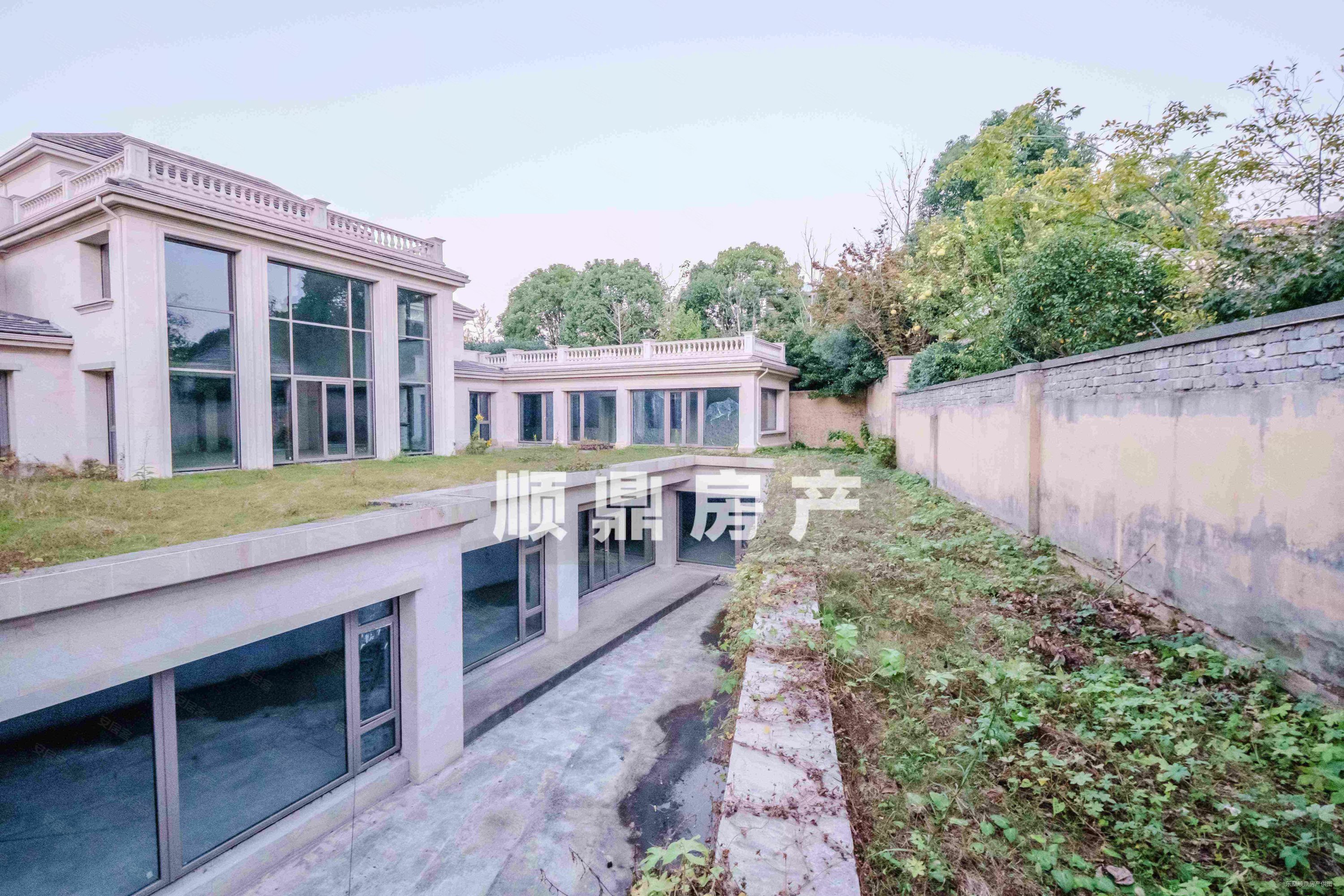 玛斯兰德羚羊谷街区640平独栋大别墅院子超大空间超大看房方便,玛斯