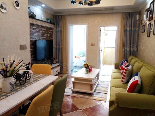 重庆巴南龙洲湾华宇龙湾华宇龙湾 业主精装二房 长租短租 押一付一