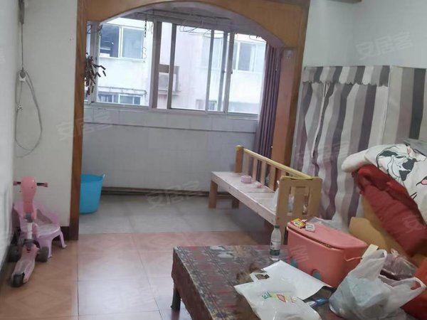 马鞍山花山幸福广场幸福路123号小区智园对面1梯1户,精装两室两厅,家电齐全,拎包入住出租房源真实图片