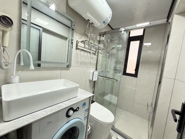 金华东阳东阳市中心望江北路5号楼博大公园附近 豪华精装 一室一厅 单间均有出租房源真实图片