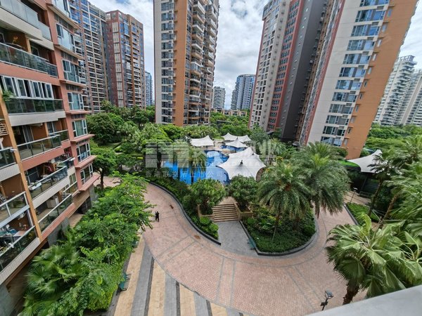 深圳南山后海阳光海滨花园阳光海滨,精装复式4房2厅,拎包入住,安静