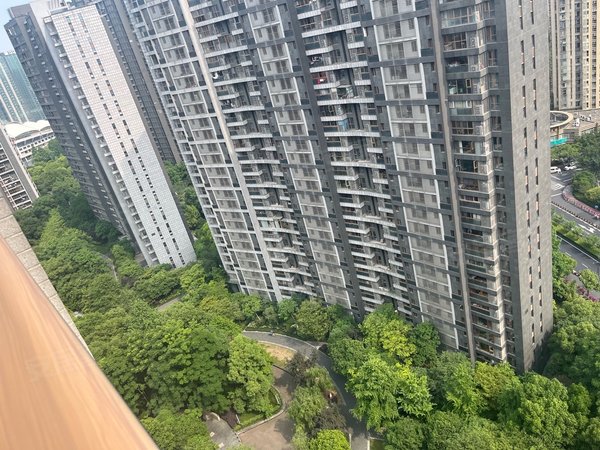 杭州上城三堡三堡家园南区钱江新城万象城来福士三堡家园精装两房紧靠