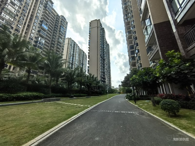 海秀花园秀英万达广场商圈金福路板楼通透生活配套齐全