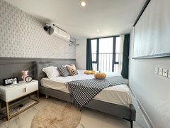 信阳浉河天润广场和美广场旁精装公寓 可短租可押一付一出租房源真实图片