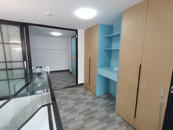 佛山南海金沙洲星港城星港城 网红街 办住两用公寓 可配齐家私 可注册