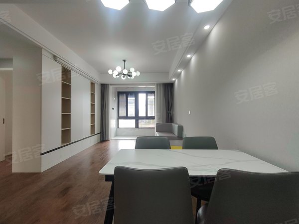 吾悦附近,枫丹洋房,精装两居室,中央空调,密码看房,吴江租房-苏州58