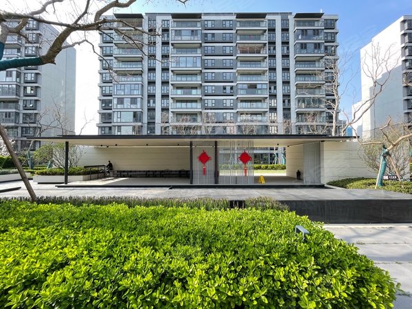 昆山玉山城东上湾璟园昆山城东万科物业,上湾璟园小区,147平大横厅