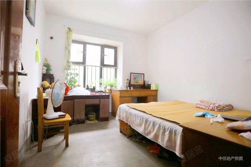 带电梯 满二 楼龄新 商品房 居住密度低 动静分离,鲁能领秀公馆二手房