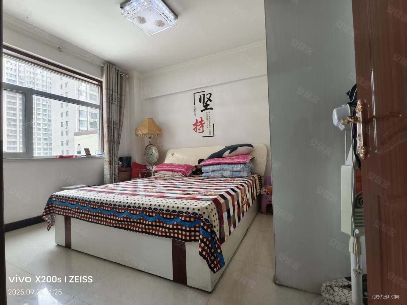 同心苑小区3室2厅1卫118㎡南北58万