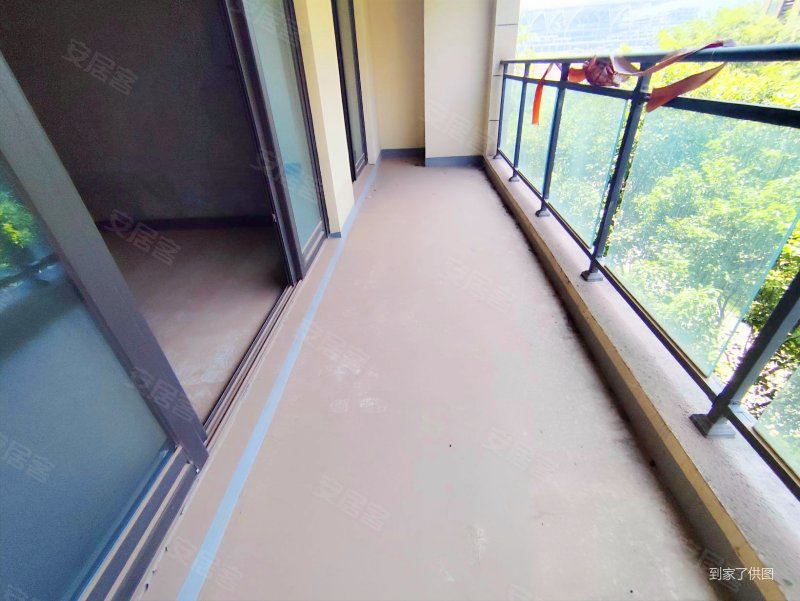 千屿一期.位邻东站,户型方正.