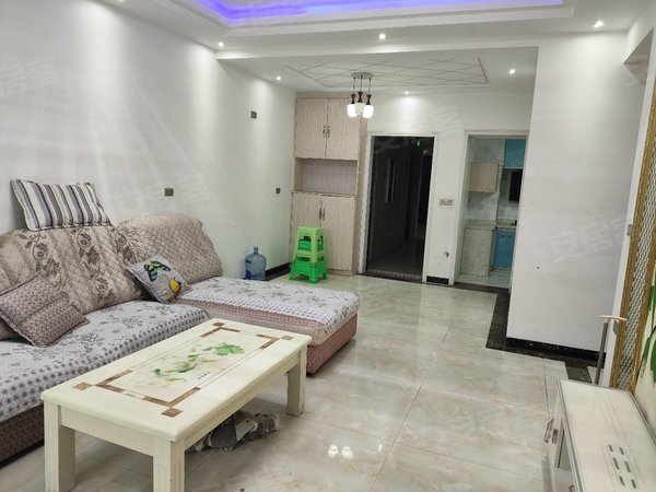 重庆璧山璧山高新区两山秀苑两山秀苑电梯房 三室两厅一卫 湿地公园