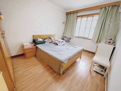 厦门思明莲前西路龙山山庄(一期) 3室2厅2卫出租房源真实图片