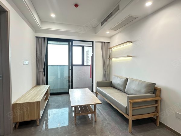 海宁海宁市区硖石江南大道1361号楼银泰商圈浙大旁，实拍朝南1室1厅，单独客厅卧室，双阳台民水电出租房源真实图片