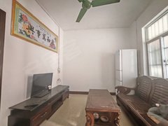 河池金城江金城江城区白马街步梯  两房  租600元一个月出租房源真实图片